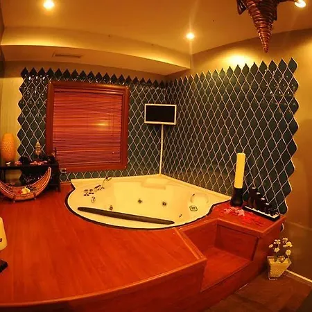 Hotel Kndf Marine 3*