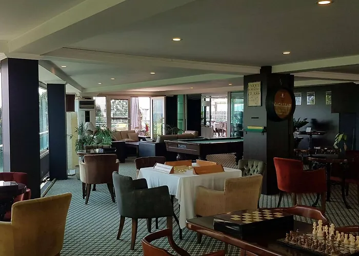 Hotel Kndf Marine 3*