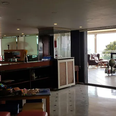 Kndf Marine Hotel Istanboel