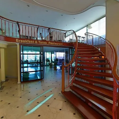 Hotel Kndf Marine