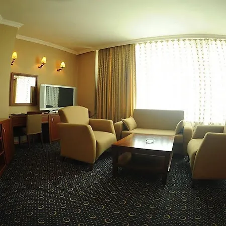 Hotel Kndf Marine Istanboel
