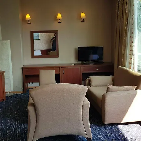 Hotell Kndf Marine 3*